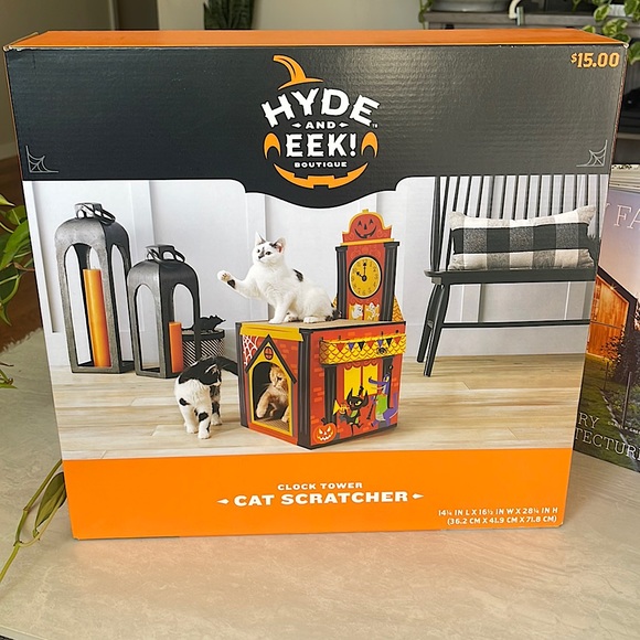 NWT Hyde & Eek Halloween Double Deck Clock Tower Cat Scratcher - Picture 1 of 7